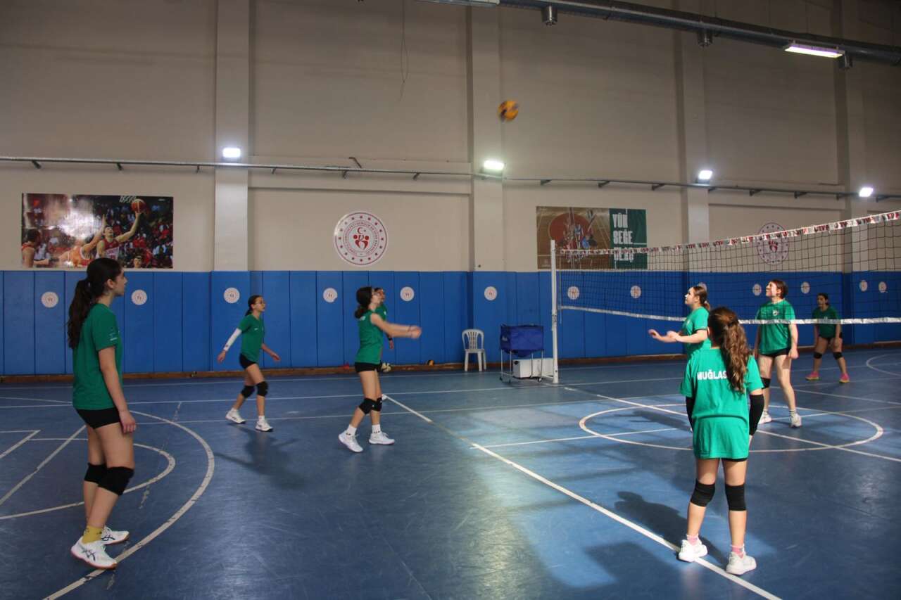 Muğlaspor Voleybolda Altyapı Atağı 2